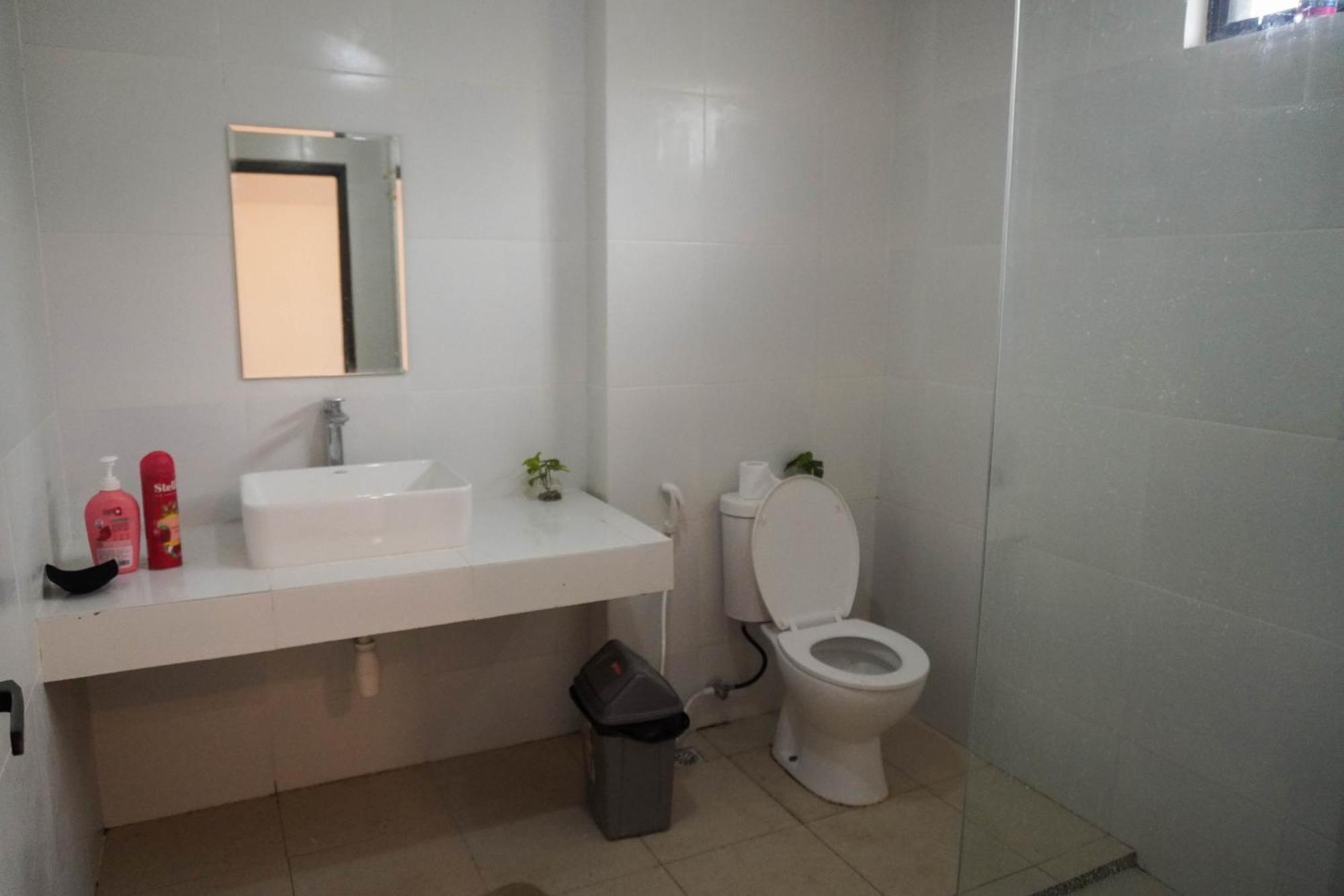 Kuta  Indonesia Backpacker Hostels מראה חיצוני תמונה