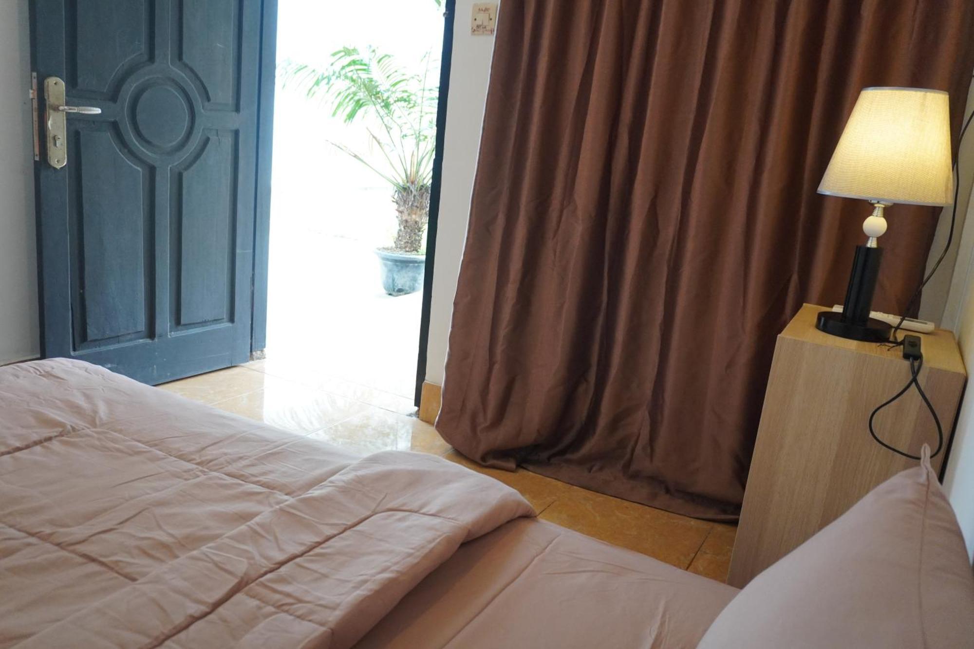 Kuta  Indonesia Backpacker Hostels מראה חיצוני תמונה